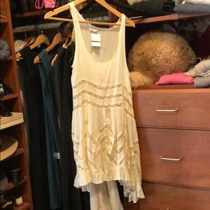 FREE PEOPLE FLOWY CREAM DRESS